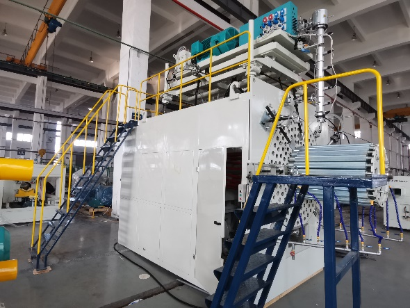 Ligne d'extrusion de tuyaux structurés à paroi creuse de TYPE A